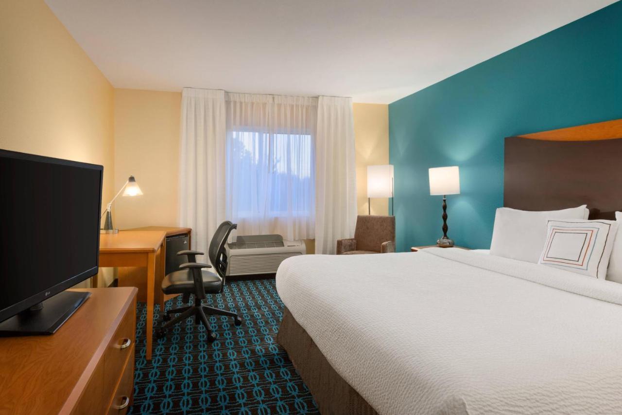 Comfort Inn & Suites Westfield Buitenkant foto