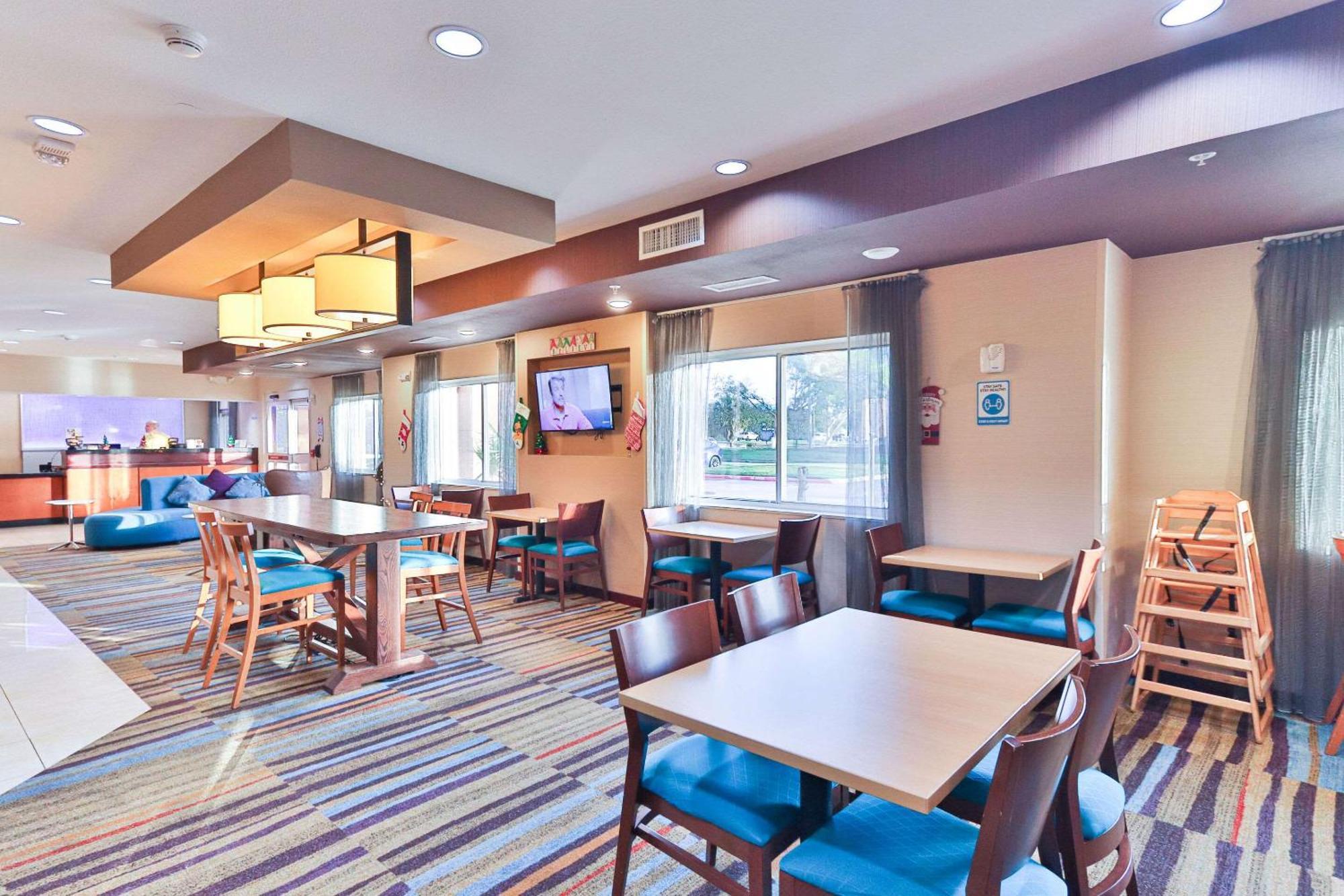 Comfort Inn & Suites Westfield Buitenkant foto