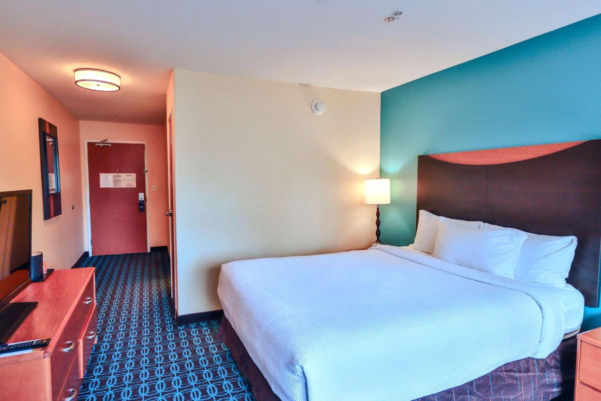 Comfort Inn & Suites Westfield Buitenkant foto