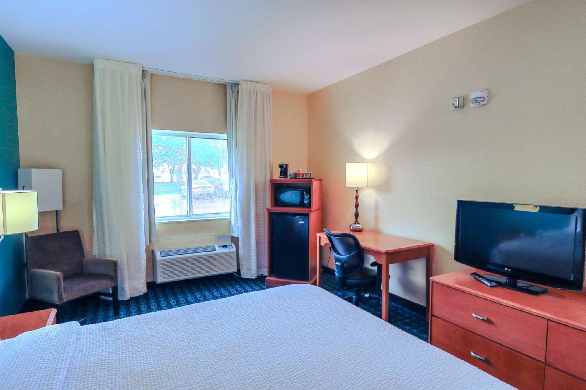 Comfort Inn & Suites Westfield Buitenkant foto
